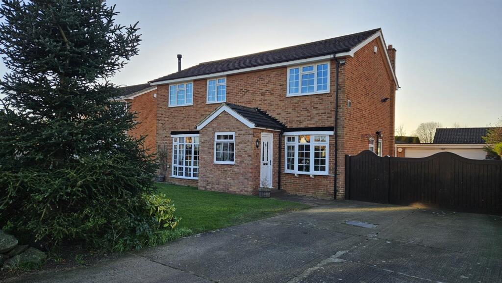 meadow court 1.jpg