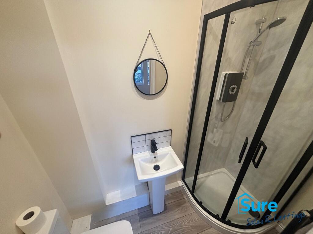 En Suite 1