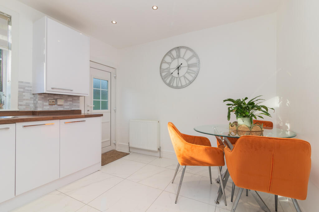 10 burnfoot crescent paisley pa2 8nr-6