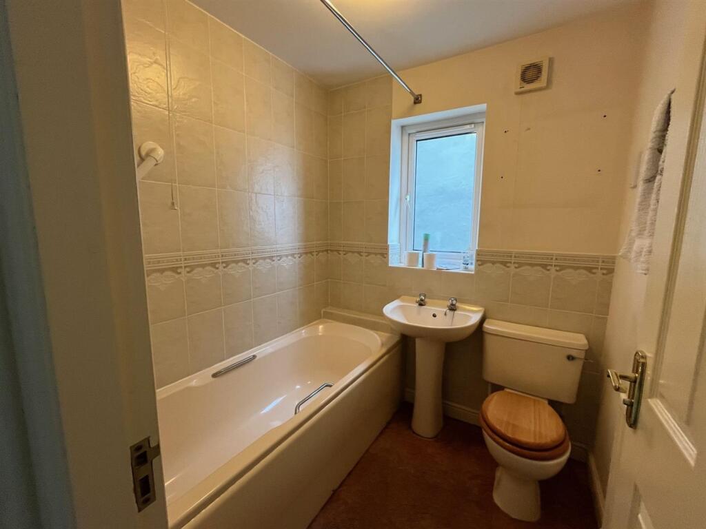 4 billy bathroom.jpg