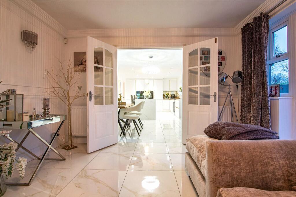Sitting Room - 2