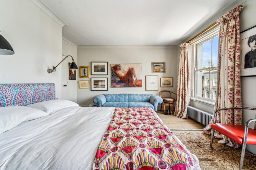 property in Elgin Crescent, 
Westbourne Park, W11