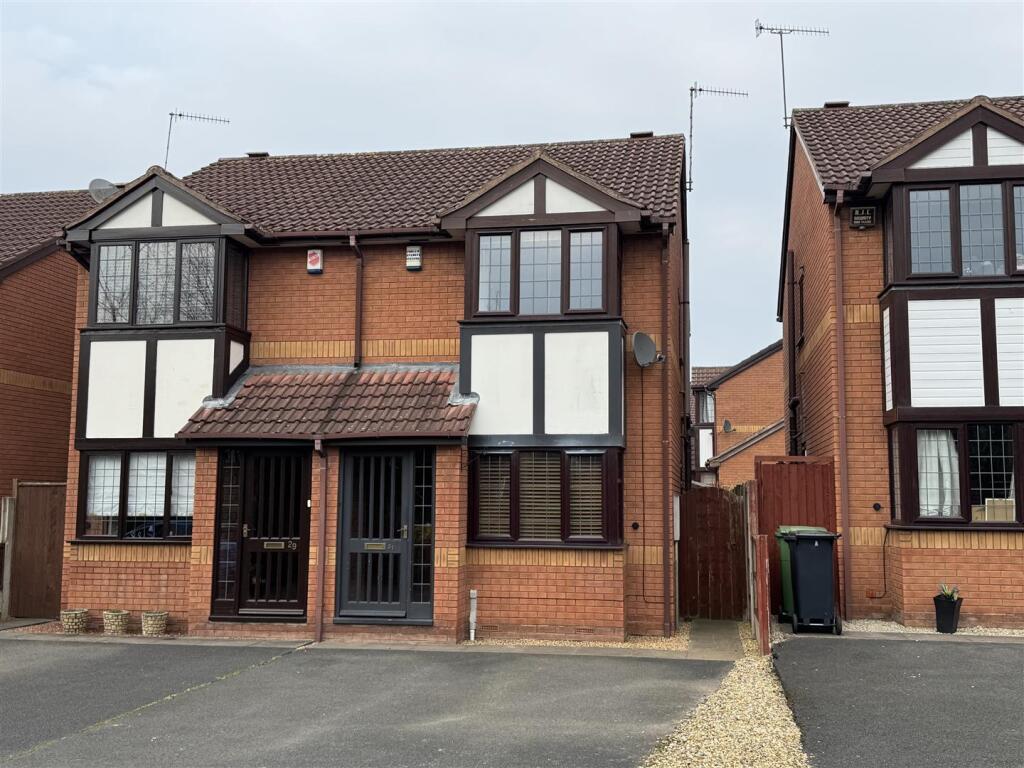 Diamond Park Drive Stourbridge 1.jpg