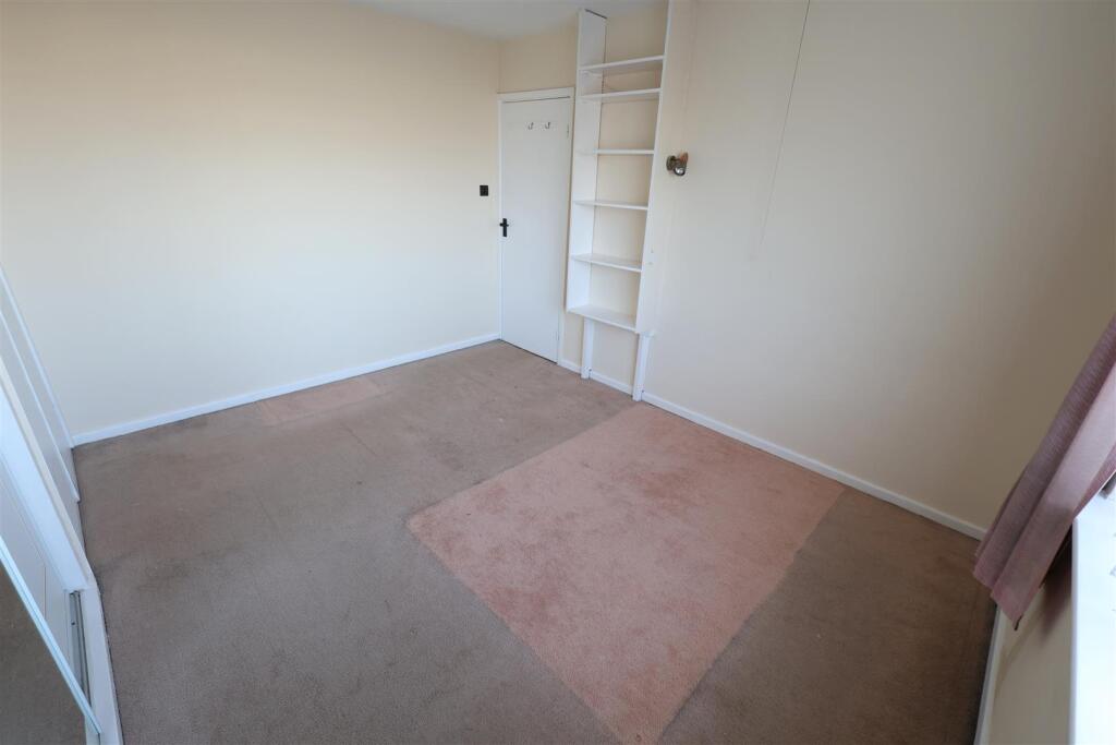 QR Bedroom2 ii.JPG