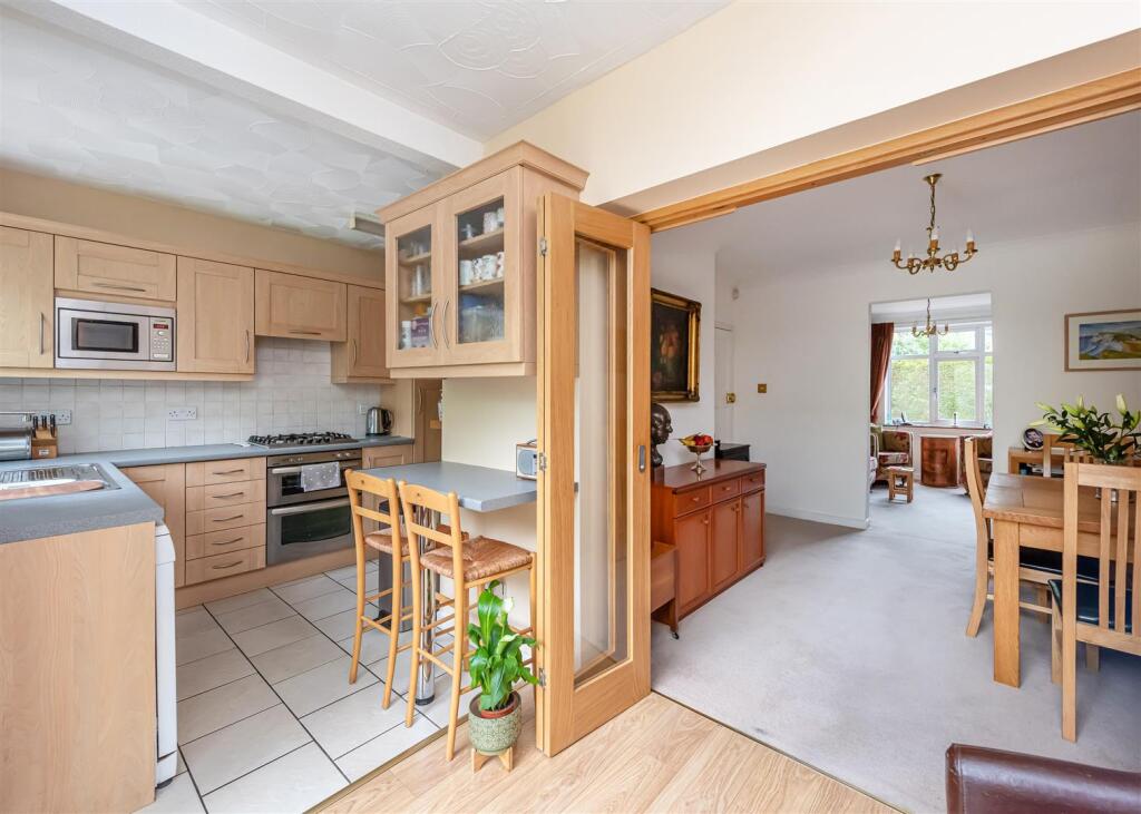 91 Common Road-kitchen2.jpg