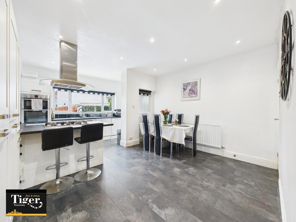 CAM03440G0-PR0407...