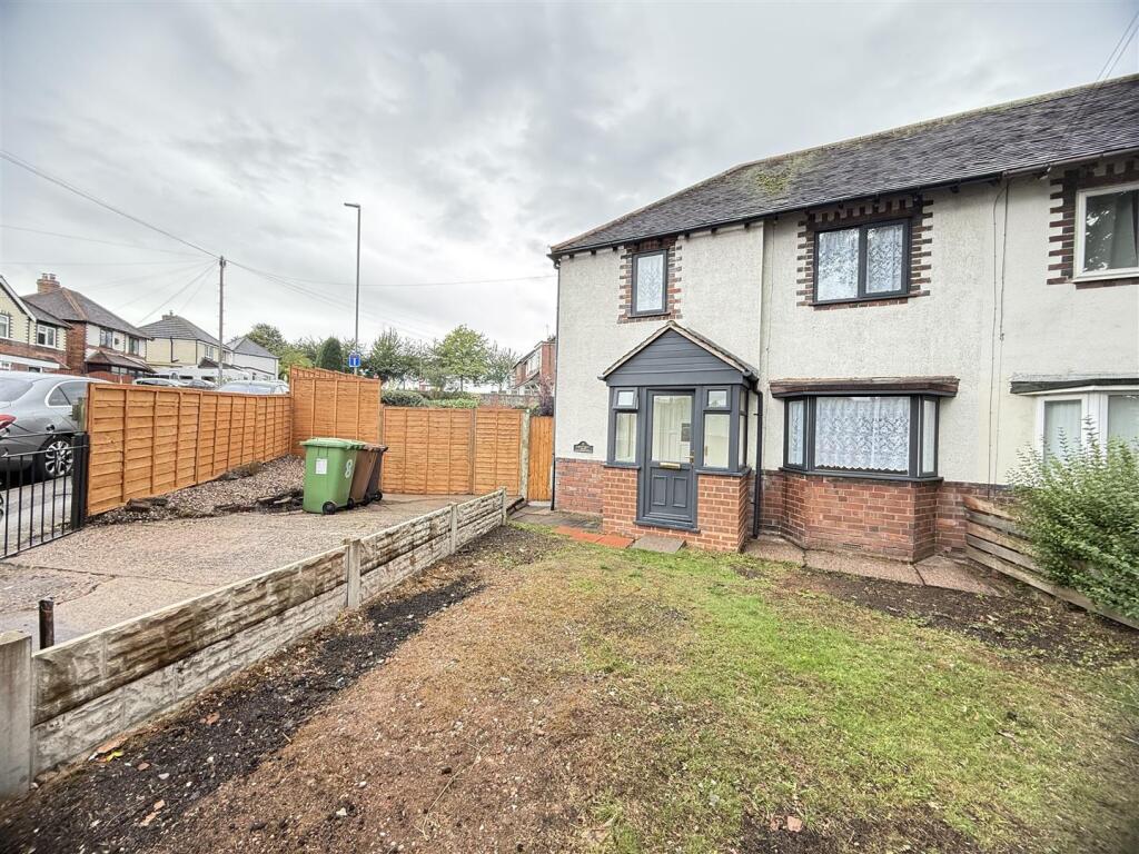 8 throneycroft -1.jpg