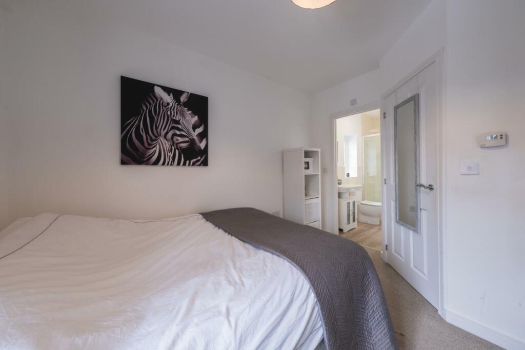 65 Hazelhurst Way-017.jpg