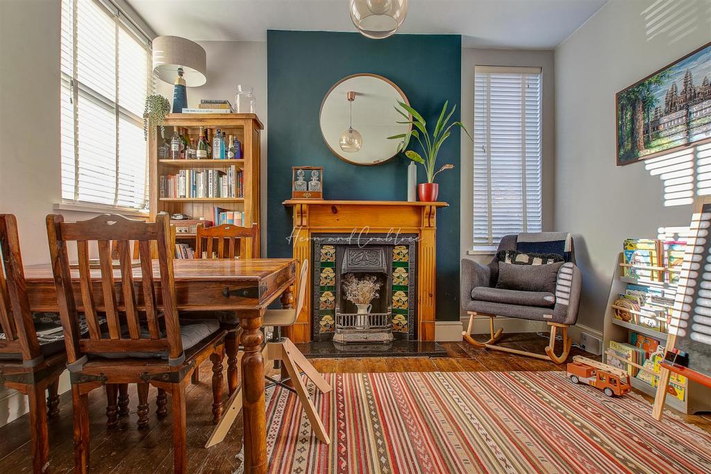 Heathfield Road, Gabalfa, HernCrabtree (16).jpg