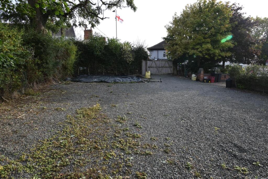 Side Parking Area