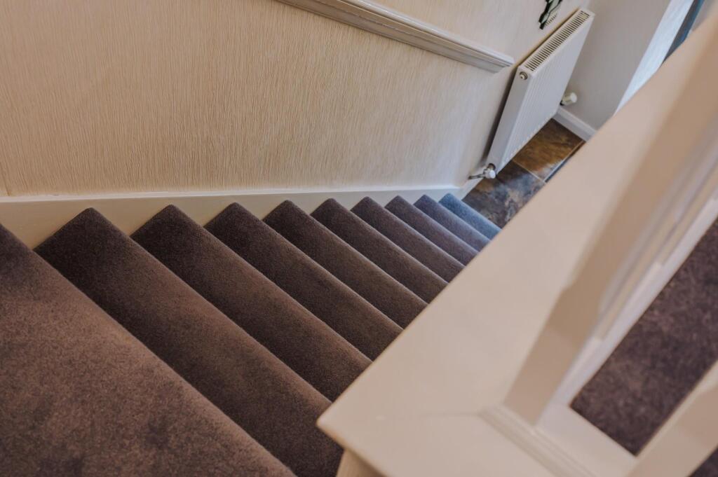 Greenway Close, Walshaw, Bury