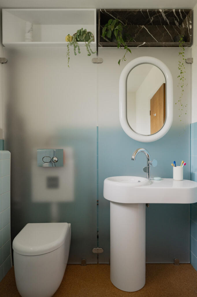 280941 - 15 The Holdings, The Ryde, Hatfield, A...