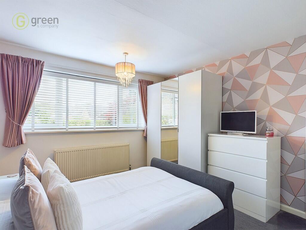 CAM03830G0-PR0092...