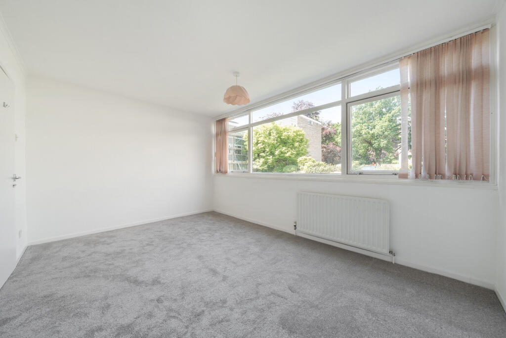 19-681df1fee1205-...