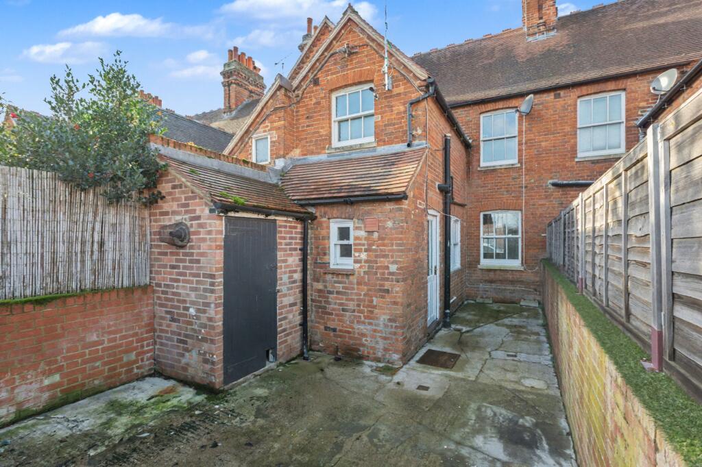 11 Victoria Road, Abingdon, Oxford, OX14 1DN
