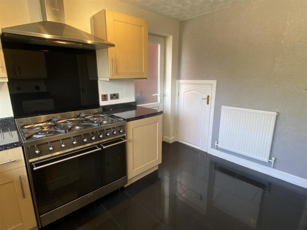 Useful storage cupboard and side access