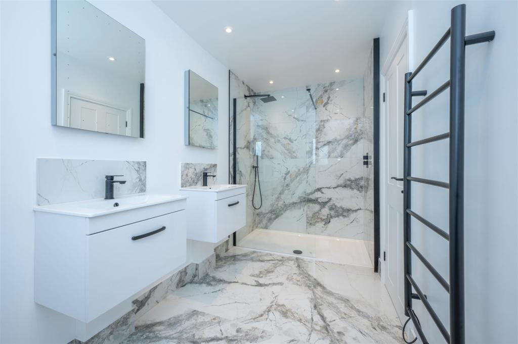 En-Suite Room