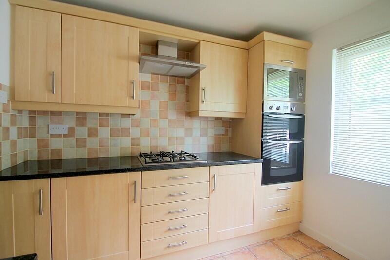 Further Kitchen shot