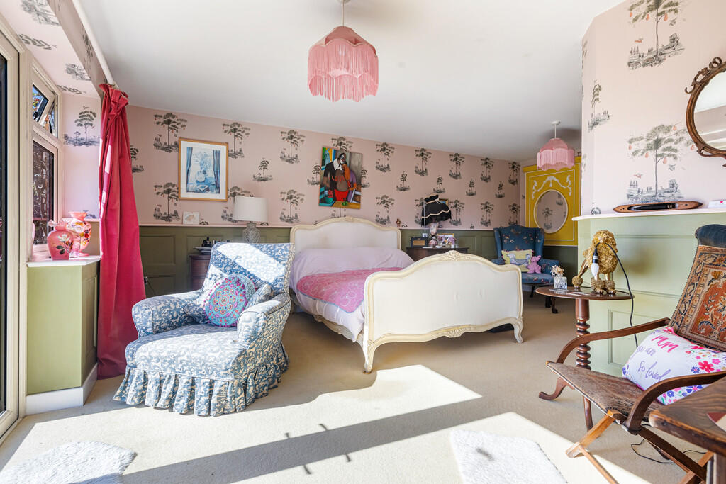 A37 - Cuckoo Down...