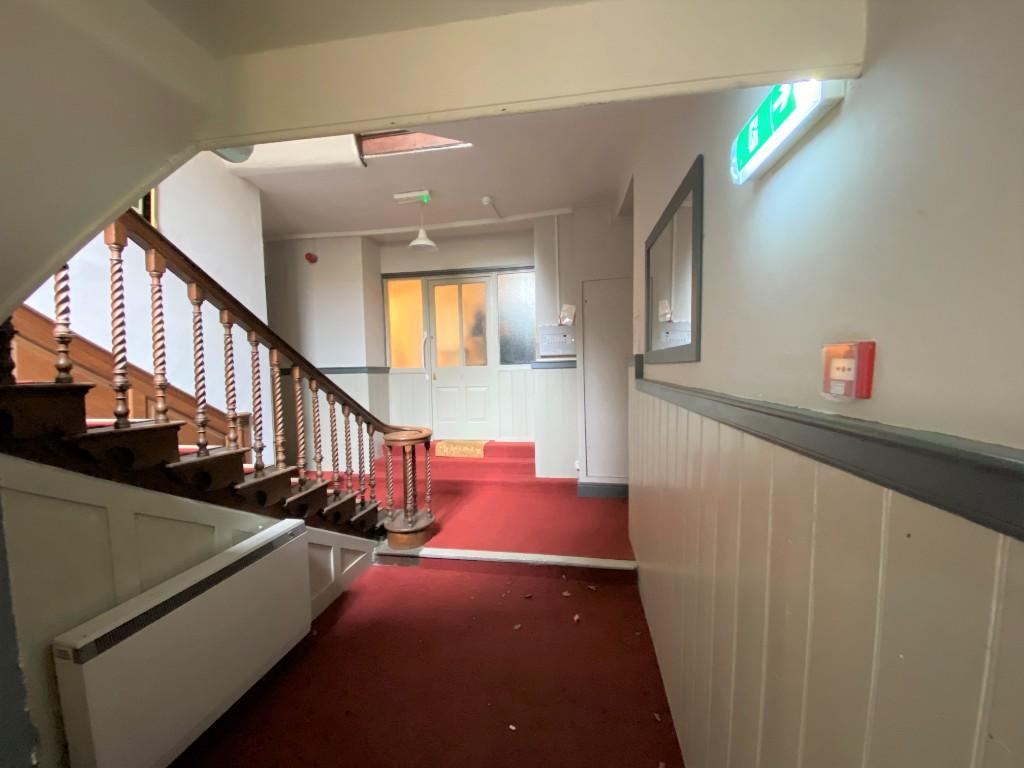 ENTRANCE HALLWAY