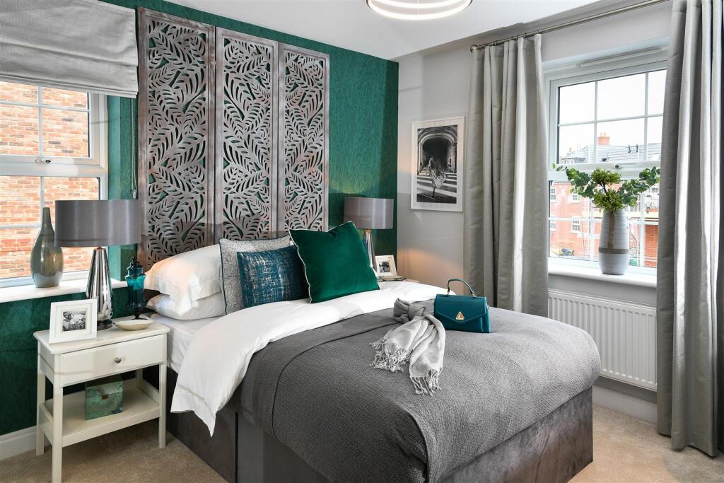 Shepherds Mews Show Home Bed 1 2.jpg