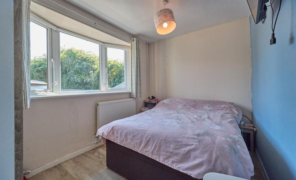 Bosworth Close  1.jpg