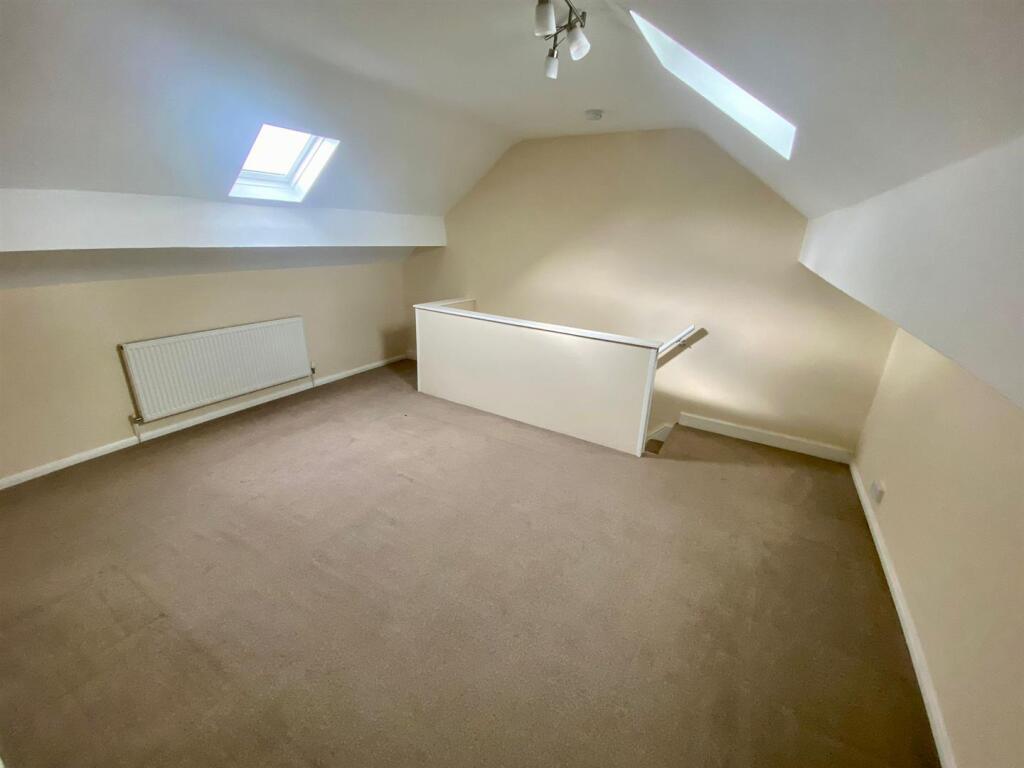 WhatsApp Image 2024-05-29 at 09.32.47_6ddb1f65.jpg