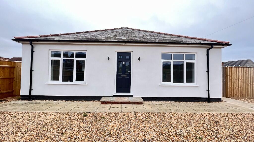 Front Road, Murrow PE13