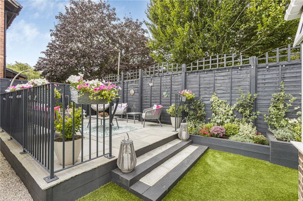 Garden Terrace