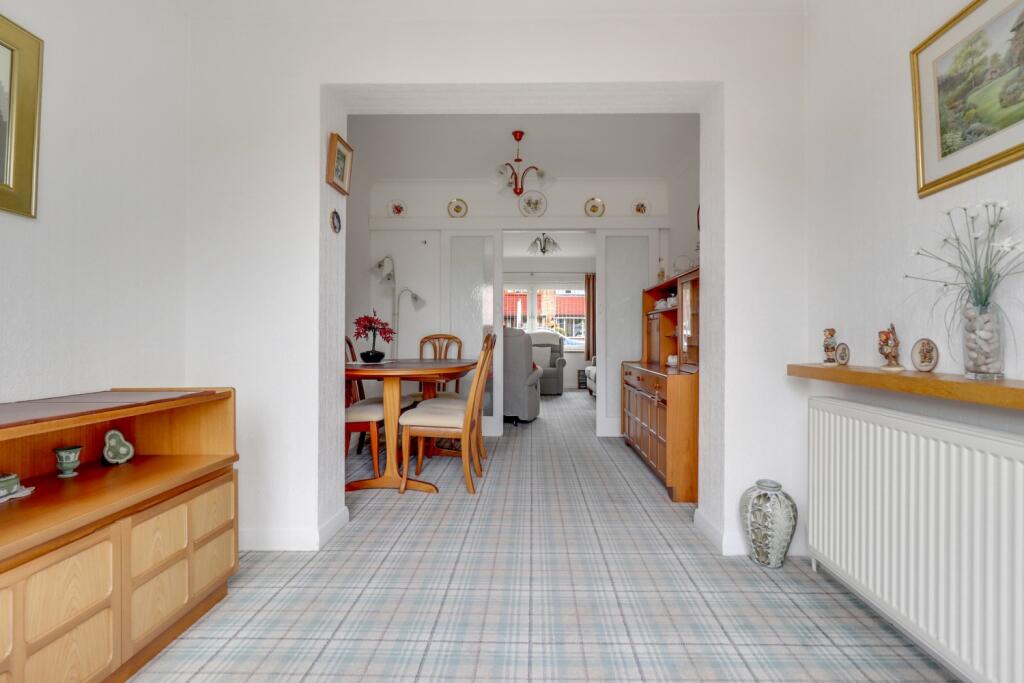 6- Julia Michel EweMove Pontefract