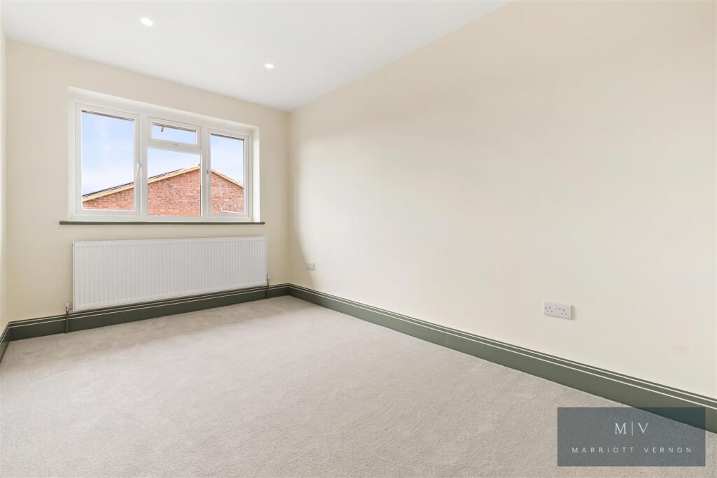 Croydon Road 76 MV-10.jpg