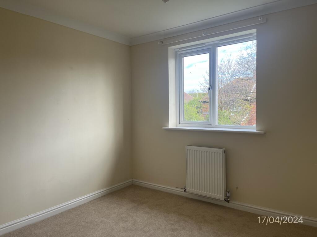 43 Sedgwick close 17.04 (18)