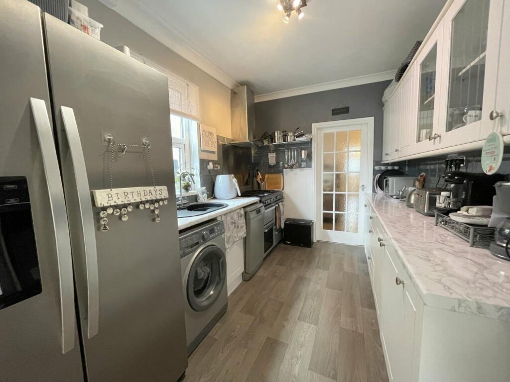 Fitted Kitchen