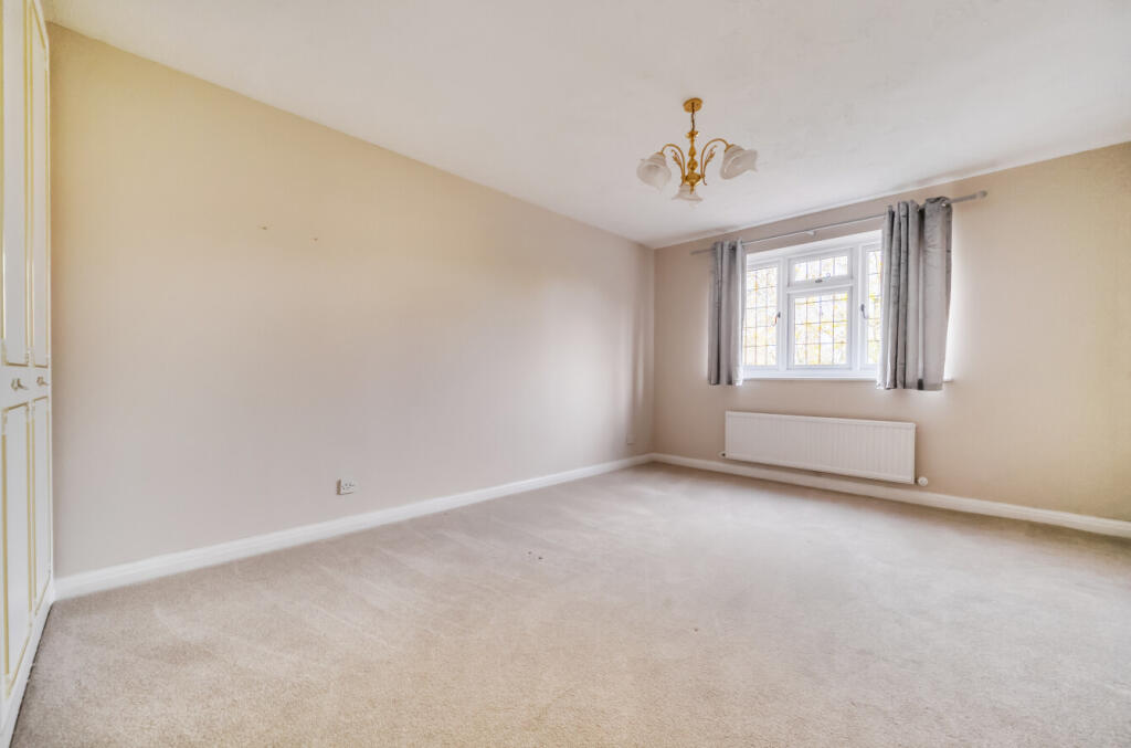 1371401-2-68f8a06...