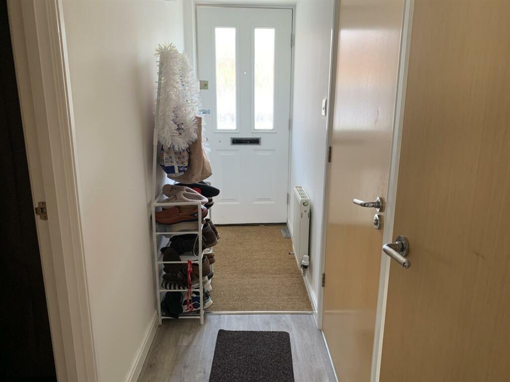 Hallway.jpg