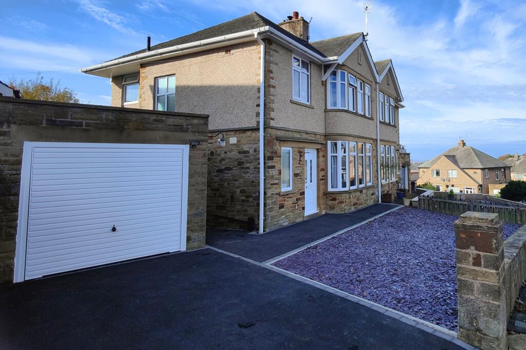 Driveway &amp; Garage