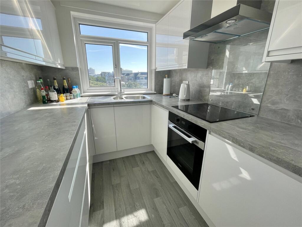 Fitted Kitchen