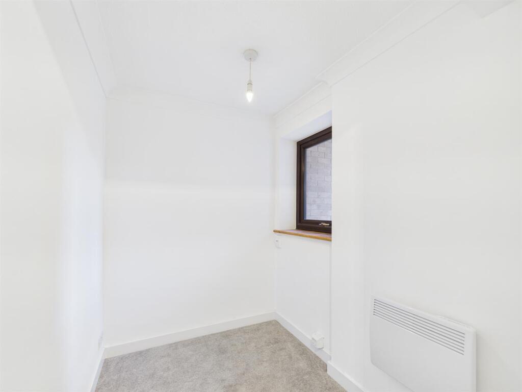 Study/Box Bedroom