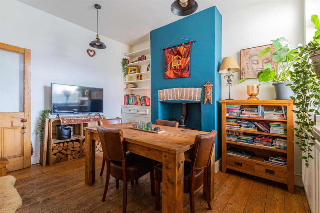 Arabella Street 149-13.jpg