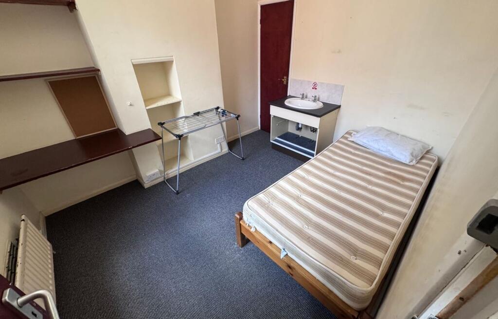 Room 4