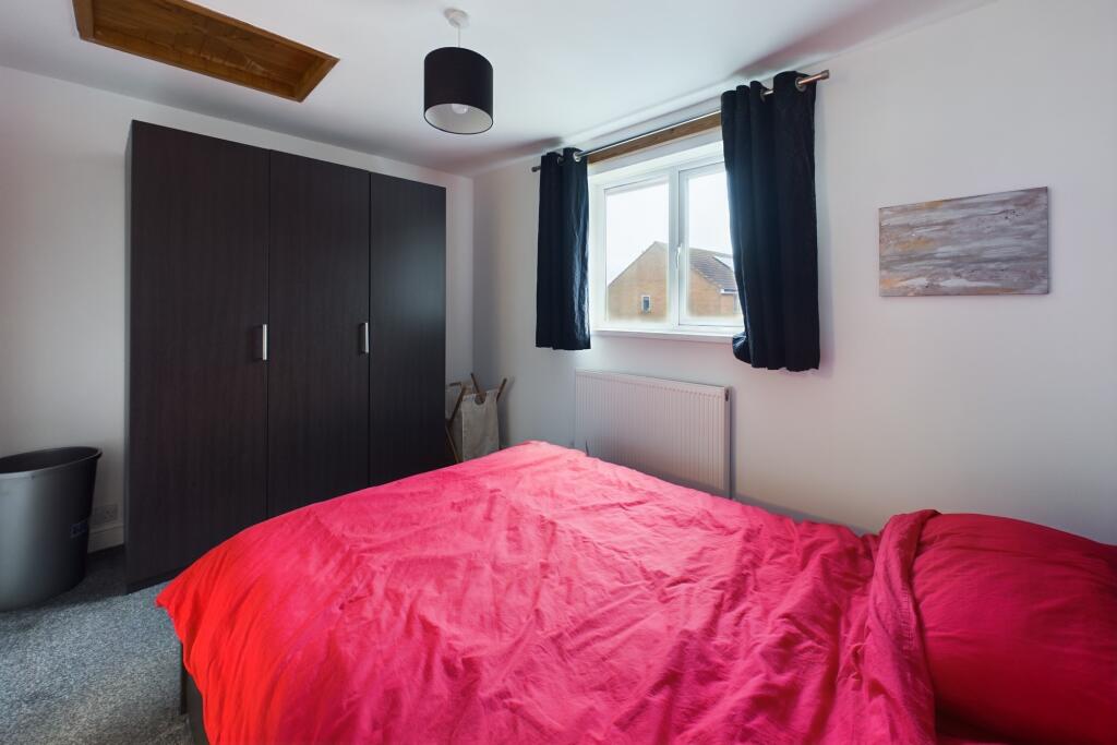 CAM02545G0-PR0331-STILL010