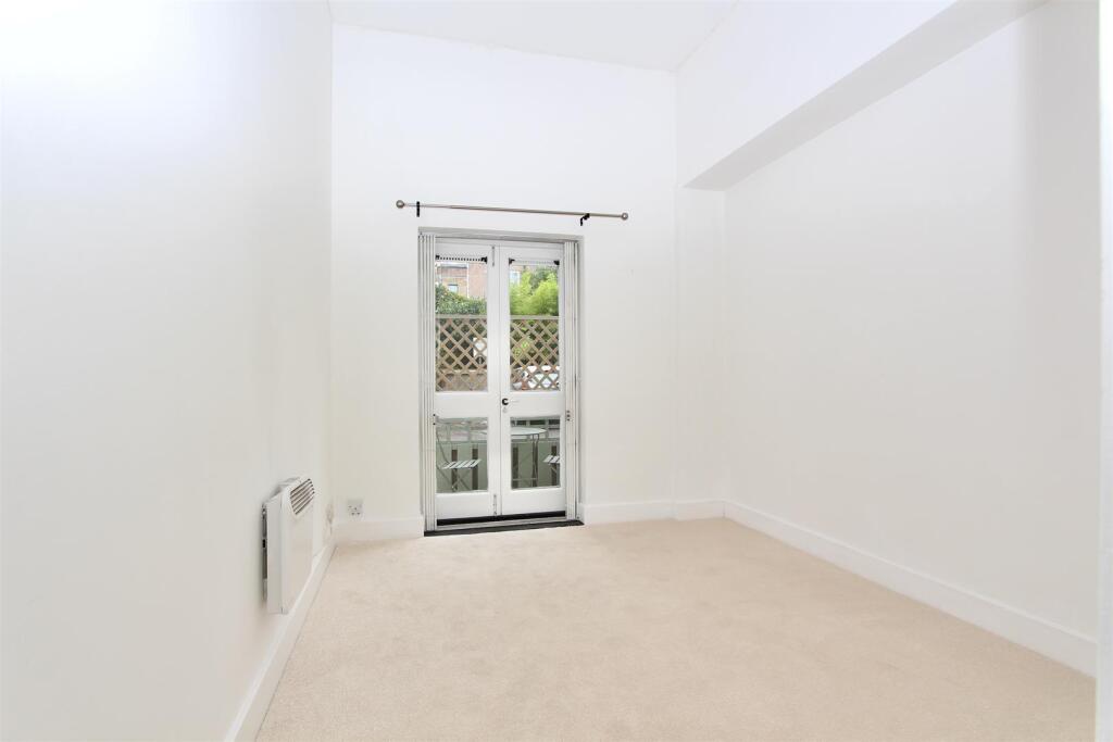 Shakespeare Walk, N16