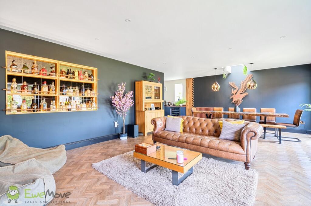 c0ea922e-f88e-461e-966b-79b2ffd71647