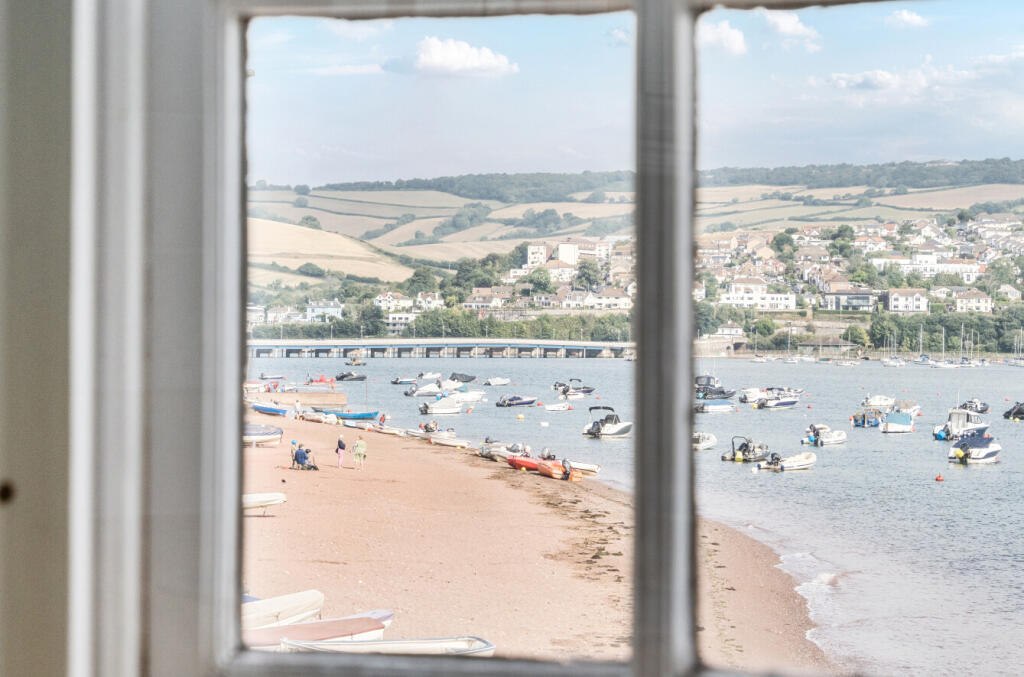 1335581-32-6899e7...