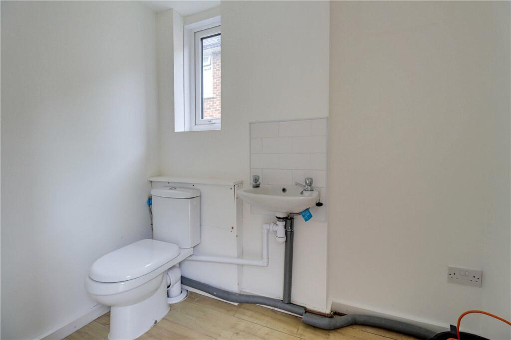 Wc In Outbuilding
