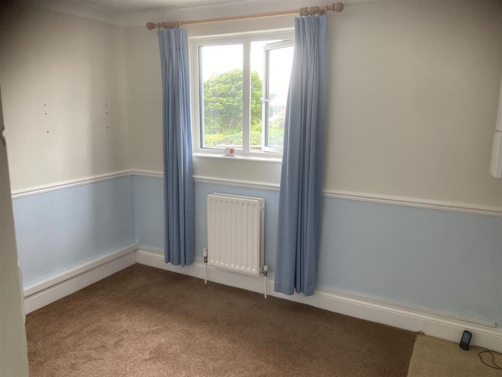 Marine Drive West BH25