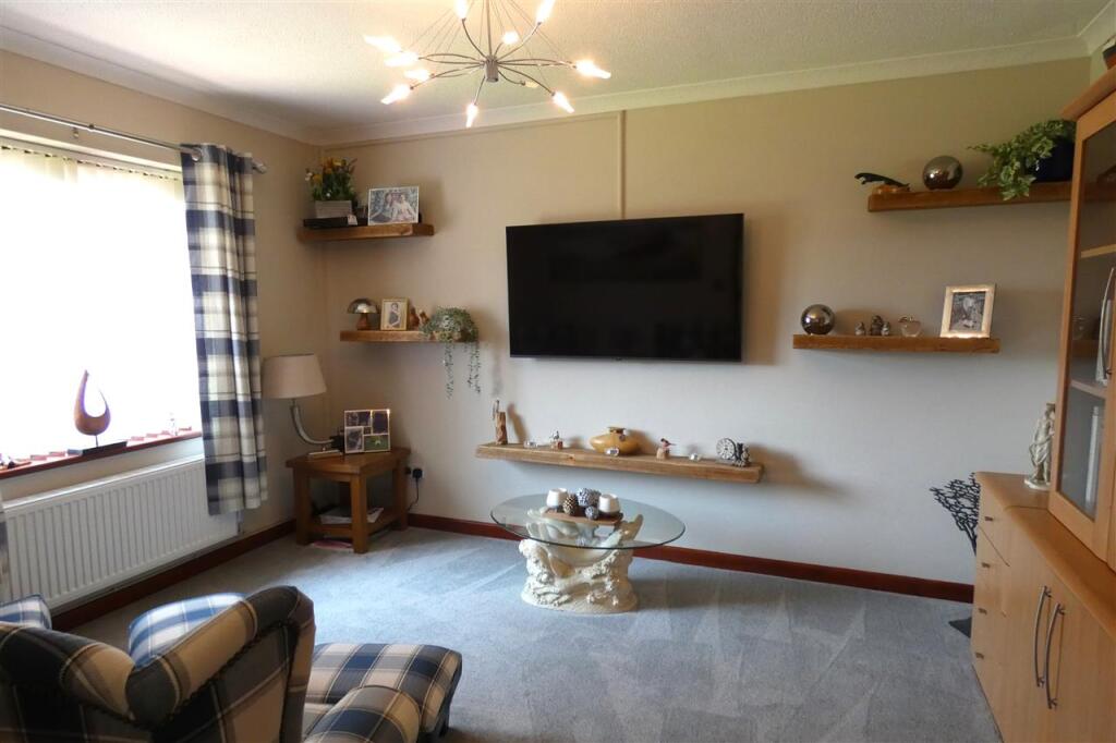 Sitting Room/