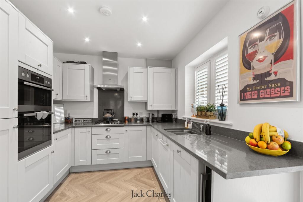 19 Tully Drive 4.jpg