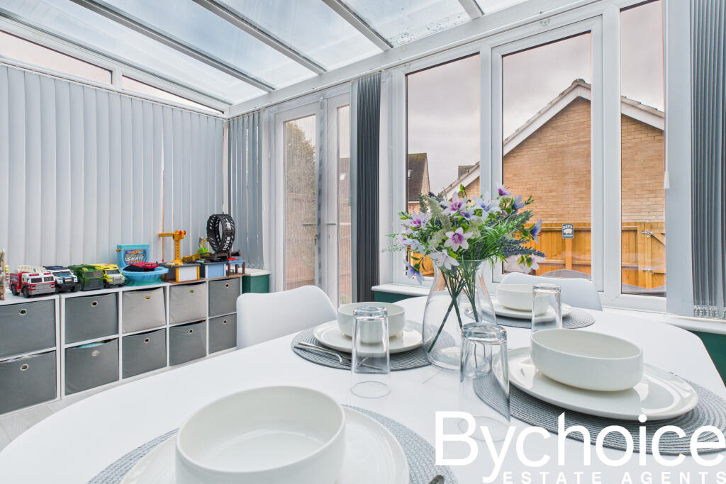 CAM05454G0-PR0059-STILL018