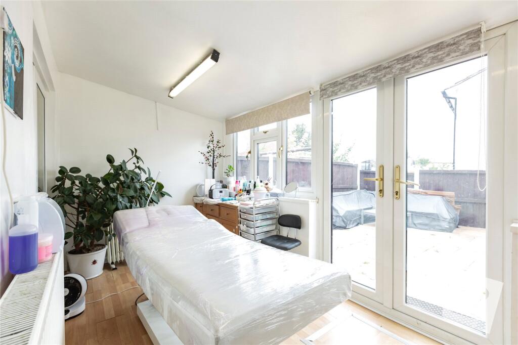 Garden Room
